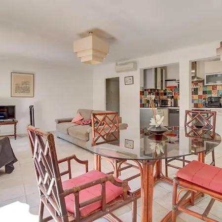 Profitez Des Plages Et Du Vieux Nice, 6 Pers Apartment *