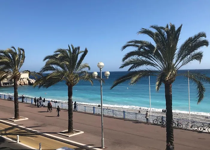 Profiter Des Plages Et Du Vieux Nizza